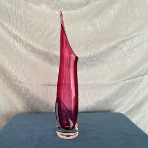 Cranberry Art Glass, beautiful vase by Ed Branson